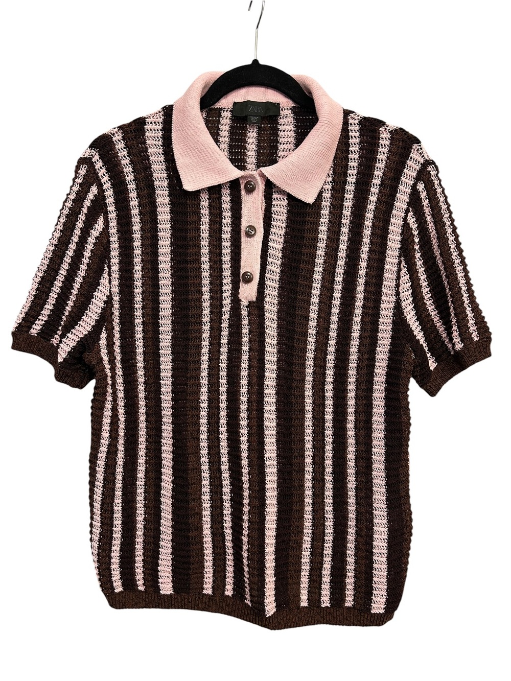 Zara polo shirt features a textured knit design and a button-up collar. - Picture 3 of 8